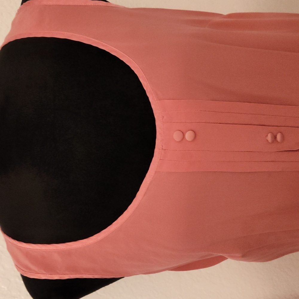 Shirt - Picture 3 of 4
